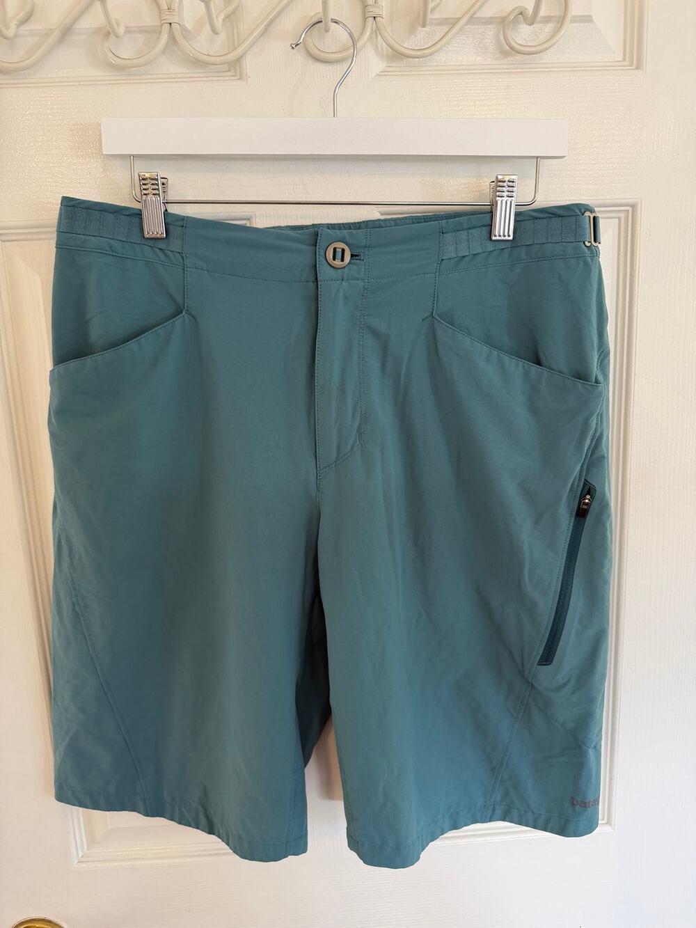 Patagonia Men’s Shorts versatile, board shorts or utility active shorts size 34